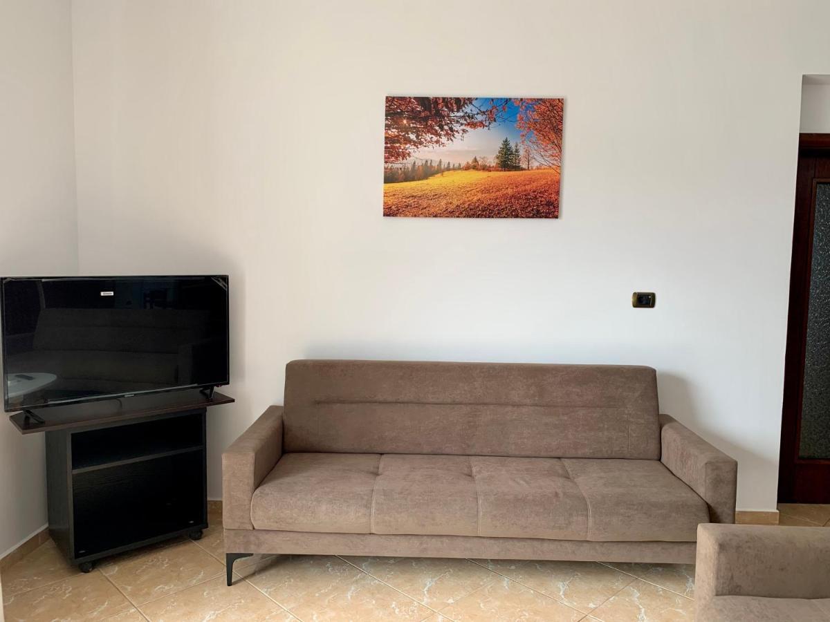 Bardhi Apts Саранда Экстерьер фото